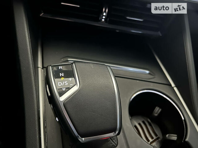 Білий Фольксваген Туарег, об'ємом двигуна 3 л та пробігом 95 тис. км за 53500 $, фото 16 на Automoto.ua