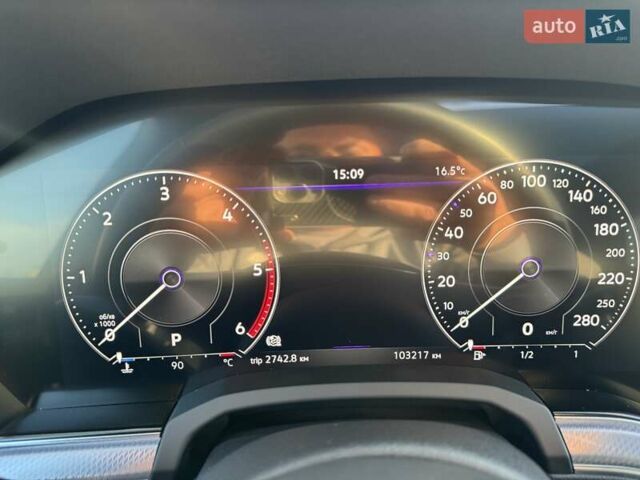 Белый Фольксваген Туарег, объемом двигателя 2.97 л и пробегом 103 тыс. км за 59500 $, фото 53 на Automoto.ua