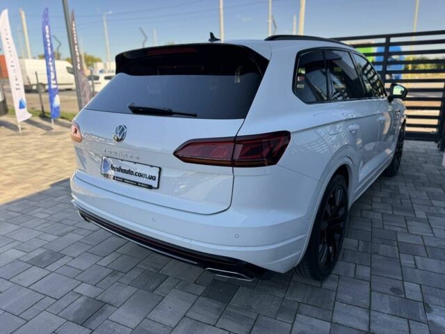 Фольксваген Туарег 2020 у Рівному на Automoto.ua Білий Фольксваген Туарег, об'ємом двигуна 3 л та пробігом 110 тис. км за 57400 $, фото 11 на Automoto.ua