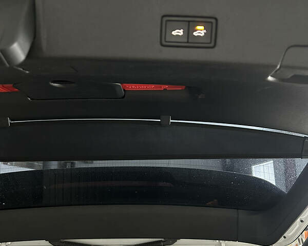 Білий Фольксваген Туарег, об'ємом двигуна 3 л та пробігом 95 тис. км за 53500 $, фото 17 на Automoto.ua