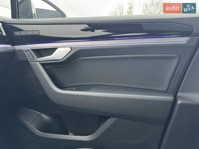 Білий Фольксваген Туарег, об'ємом двигуна 2.97 л та пробігом 148 тис. км за 53500 $, фото 27 на Automoto.ua