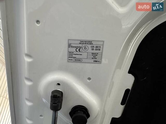 Белый Фольксваген Туарег, объемом двигателя 2.97 л и пробегом 103 тыс. км за 59500 $, фото 62 на Automoto.ua