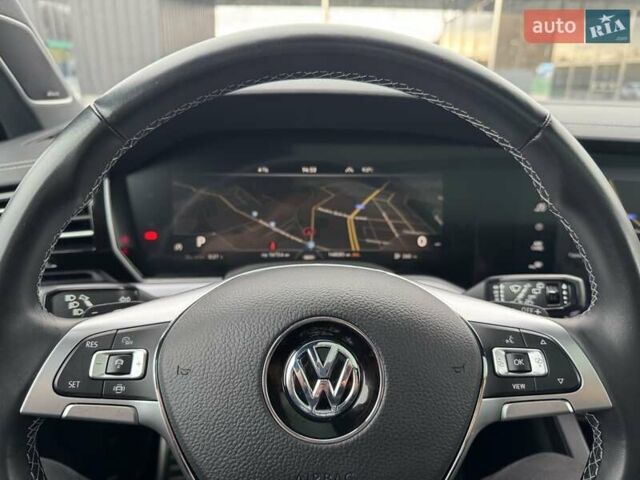 Білий Фольксваген Туарег, об'ємом двигуна 2.97 л та пробігом 148 тис. км за 53500 $, фото 23 на Automoto.ua