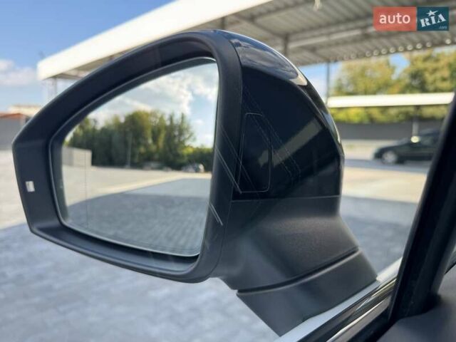 Белый Фольксваген Туарег, объемом двигателя 2.97 л и пробегом 148 тыс. км за 54500 $, фото 28 на Automoto.ua