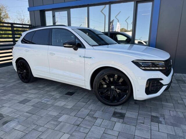 Фольксваген Туарег 2020 у Рівному на Automoto.ua Білий Фольксваген Туарег, об'ємом двигуна 3 л та пробігом 110 тис. км за 57400 $, фото 6 на Automoto.ua