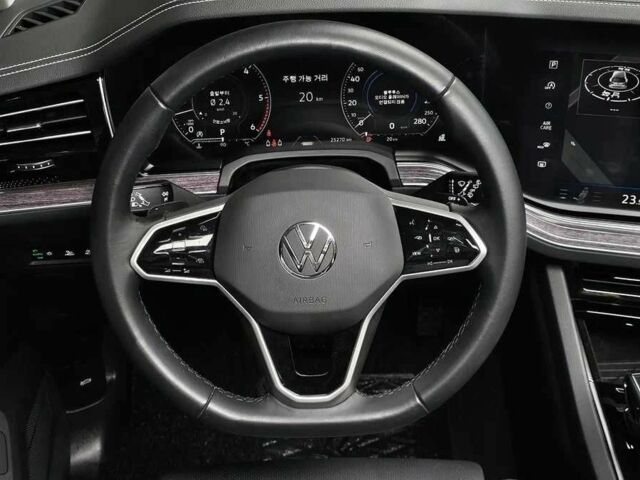 Фольксваген Туарег 2020 у Києві на Automoto.ua Білий Фольксваген Туарег, об'ємом двигуна 3 л та пробігом 25 тис. км за 34000 $, фото 7 на Automoto.ua