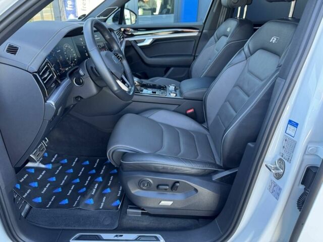 Фольксваген Туарег 2020 у Рівному на Automoto.ua Білий Фольксваген Туарег, об'ємом двигуна 3 л та пробігом 110 тис. км за 57400 $, фото 19 на Automoto.ua