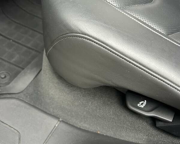 Білий Фольксваген Туарег, об'ємом двигуна 3 л та пробігом 95 тис. км за 53500 $, фото 59 на Automoto.ua