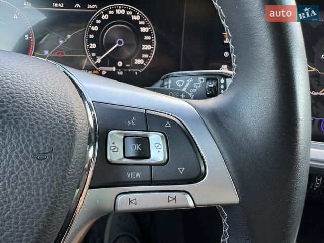 Белый Фольксваген Туарег, объемом двигателя 2.97 л и пробегом 148 тыс. км за 54500 $, фото 24 на Automoto.ua