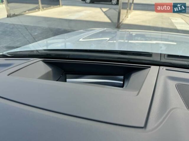 Белый Фольксваген Туарег, объемом двигателя 2.97 л и пробегом 148 тыс. км за 54500 $, фото 27 на Automoto.ua