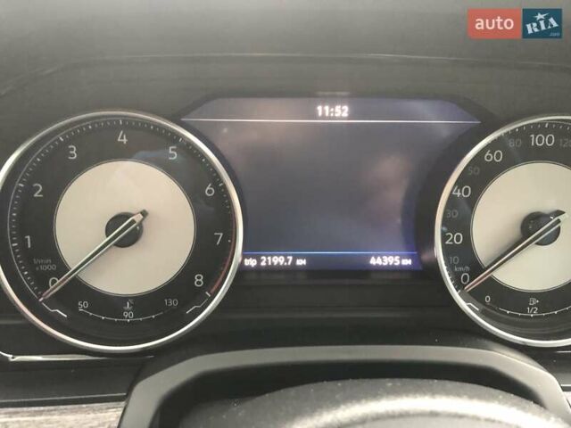 Белый Фольксваген Туарег, объемом двигателя 3 л и пробегом 44 тыс. км за 47000 $, фото 14 на Automoto.ua