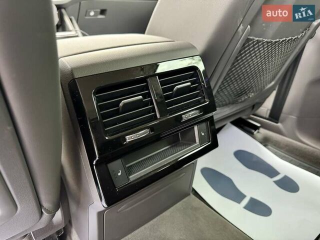 Белый Фольксваген Туарег, объемом двигателя 2.99 л и пробегом 40 тыс. км за 64990 $, фото 36 на Automoto.ua