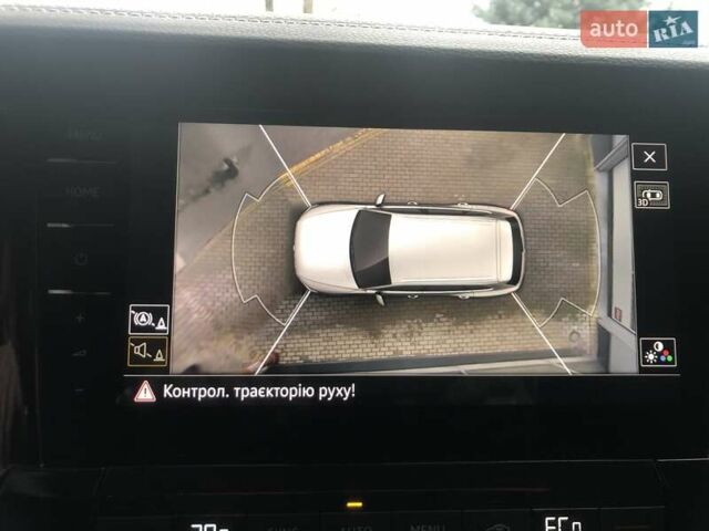 Белый Фольксваген Туарег, объемом двигателя 3 л и пробегом 44 тыс. км за 47000 $, фото 22 на Automoto.ua