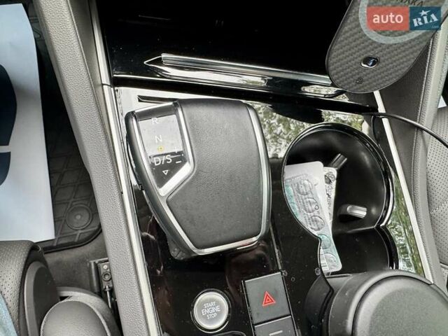 Белый Фольксваген Туарег, объемом двигателя 2.99 л и пробегом 40 тыс. км за 64990 $, фото 32 на Automoto.ua