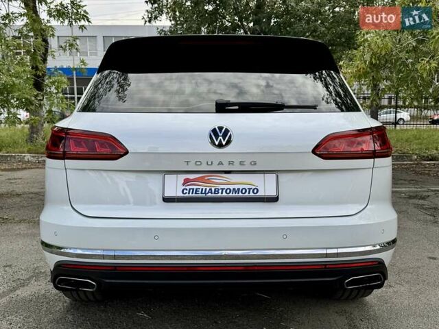 Белый Фольксваген Туарег, объемом двигателя 2.99 л и пробегом 40 тыс. км за 64990 $, фото 15 на Automoto.ua