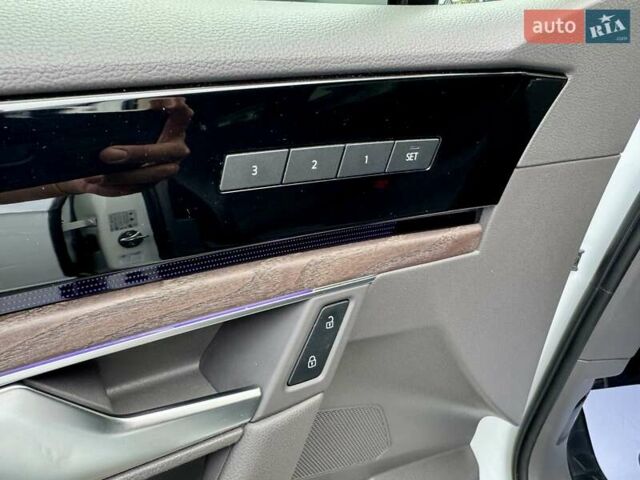 Белый Фольксваген Туарег, объемом двигателя 2.99 л и пробегом 40 тыс. км за 64990 $, фото 24 на Automoto.ua