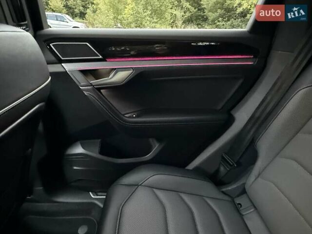 Белый Фольксваген Туарег, объемом двигателя 2.97 л и пробегом 90 тыс. км за 59989 $, фото 49 на Automoto.ua