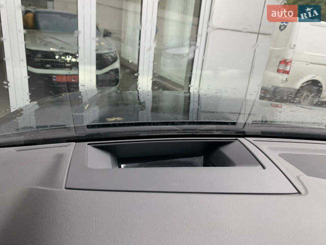 Білий Фольксваген Туарег, об'ємом двигуна 2.99 л та пробігом 88 тис. км за 64000 $, фото 22 на Automoto.ua