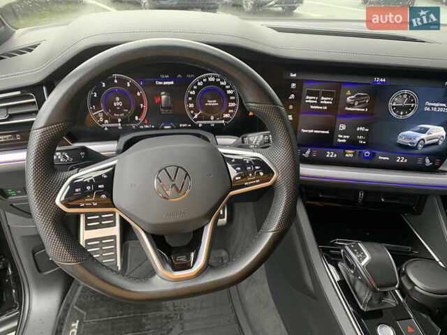 Білий Фольксваген Туарег, об'ємом двигуна 2.99 л та пробігом 88 тис. км за 64000 $, фото 15 на Automoto.ua