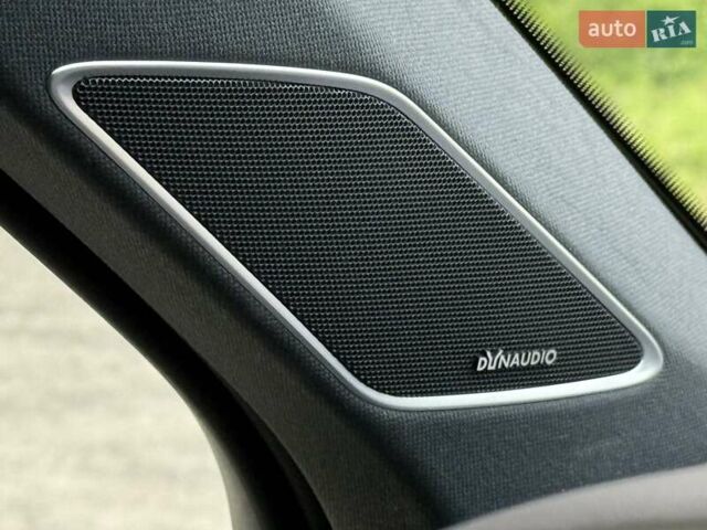 Белый Фольксваген Туарег, объемом двигателя 2.97 л и пробегом 131 тыс. км за 61990 $, фото 25 на Automoto.ua