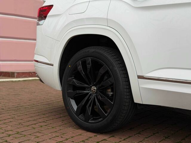 Білий Фольксваген Туарег, об'ємом двигуна 3.6 л та пробігом 61 тис. км за 33700 $, фото 5 на Automoto.ua