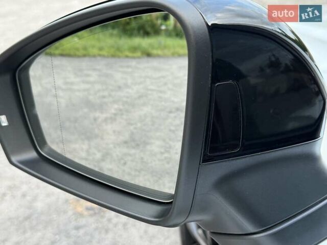 Белый Фольксваген Туарег, объемом двигателя 2.97 л и пробегом 131 тыс. км за 61990 $, фото 58 на Automoto.ua