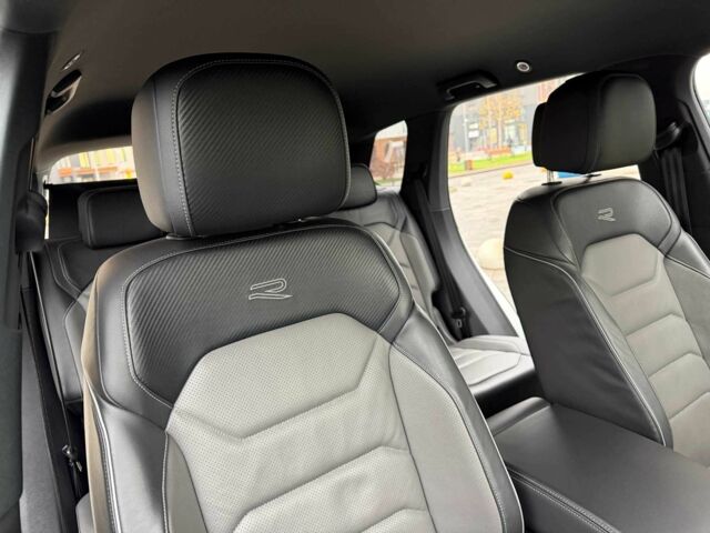 Білий Фольксваген Туарег, об'ємом двигуна 3 л та пробігом 63 тис. км за 62999 $, фото 3 на Automoto.ua