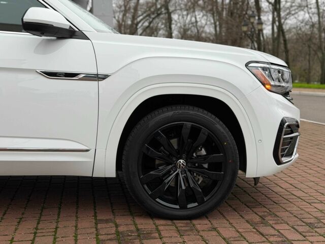 Білий Фольксваген Туарег, об'ємом двигуна 3.6 л та пробігом 61 тис. км за 33700 $, фото 3 на Automoto.ua