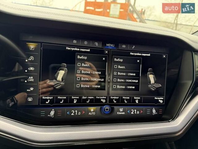 Белый Фольксваген Туарег, объемом двигателя 3 л и пробегом 63 тыс. км за 62999 $, фото 26 на Automoto.ua