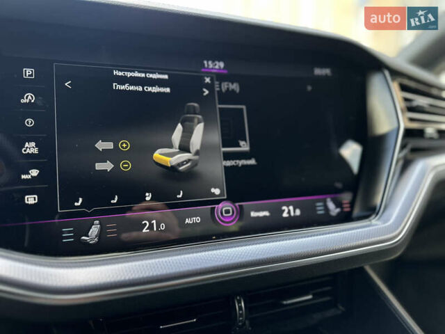 Білий Фольксваген Туарег, об'ємом двигуна 2.99 л та пробігом 26 тис. км за 69999 $, фото 27 на Automoto.ua