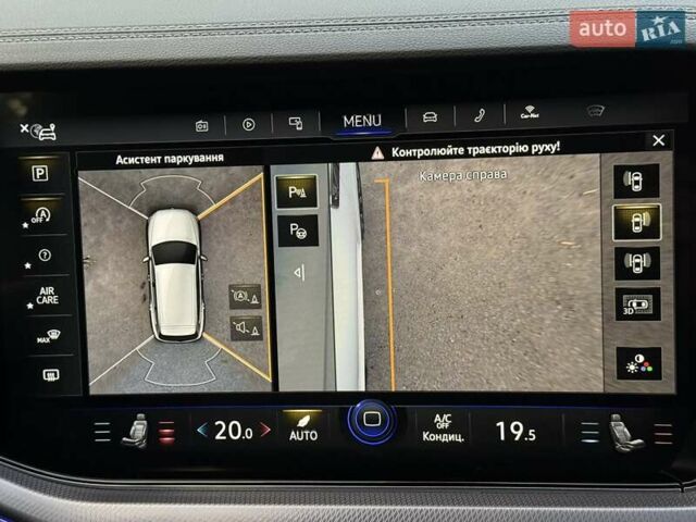 Белый Фольксваген Туарег, объемом двигателя 2.97 л и пробегом 131 тыс. км за 61990 $, фото 41 на Automoto.ua