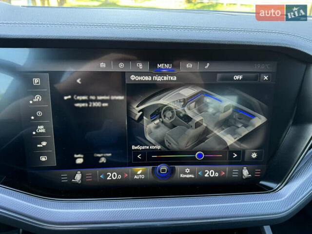 Белый Фольксваген Туарег, объемом двигателя 2.97 л и пробегом 135 тыс. км за 65700 $, фото 26 на Automoto.ua