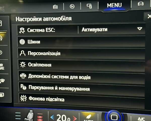Белый Фольксваген Туарег, объемом двигателя 2.97 л и пробегом 131 тыс. км за 61990 $, фото 35 на Automoto.ua