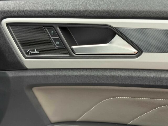 Білий Фольксваген Туарег, об'ємом двигуна 3.6 л та пробігом 61 тис. км за 33700 $, фото 16 на Automoto.ua