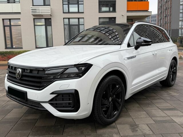 Білий Фольксваген Туарег, об'ємом двигуна 3 л та пробігом 63 тис. км за 62999 $, фото 11 на Automoto.ua