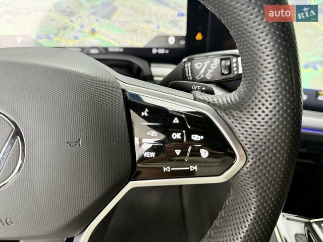 Білий Фольксваген Туарег, об'ємом двигуна 2.97 л та пробігом 77 тис. км за 64900 $, фото 41 на Automoto.ua