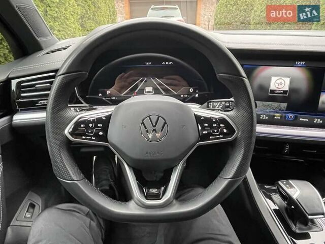 Білий Фольксваген Туарег, об'ємом двигуна 2.97 л та пробігом 100 тис. км за 63999 $, фото 18 на Automoto.ua