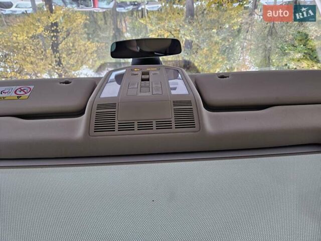 Белый Фольксваген Туарег, объемом двигателя 3 л и пробегом 32 тыс. км за 76890 $, фото 45 на Automoto.ua