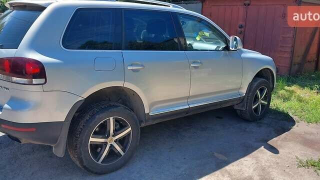 Бежевый Фольксваген Туарег, объемом двигателя 2.97 л и пробегом 307 тыс. км за 16250 $, фото 5 на Automoto.ua
