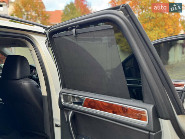 Бежевый Фольксваген Туарег, объемом двигателя 3 л и пробегом 180 тыс. км за 16000 $, фото 24 на Automoto.ua