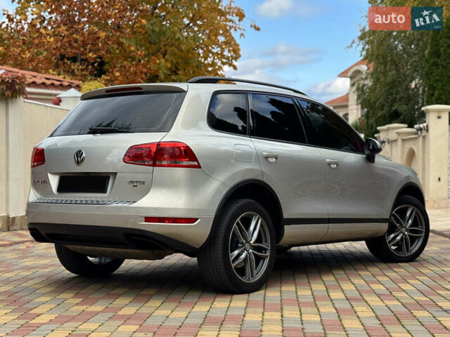Бежевый Фольксваген Туарег, объемом двигателя 3 л и пробегом 180 тыс. км за 16000 $, фото 6 на Automoto.ua