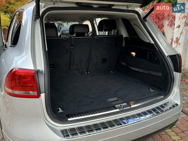 Бежевый Фольксваген Туарег, объемом двигателя 3 л и пробегом 180 тыс. км за 16000 $, фото 21 на Automoto.ua