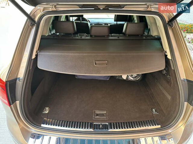 Бежевый Фольксваген Туарег, объемом двигателя 2.97 л и пробегом 183 тыс. км за 26500 $, фото 23 на Automoto.ua