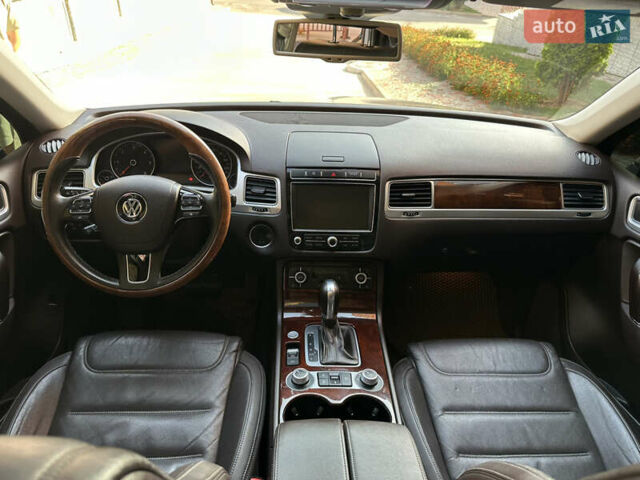 Бежевый Фольксваген Туарег, объемом двигателя 2.97 л и пробегом 183 тыс. км за 26500 $, фото 22 на Automoto.ua