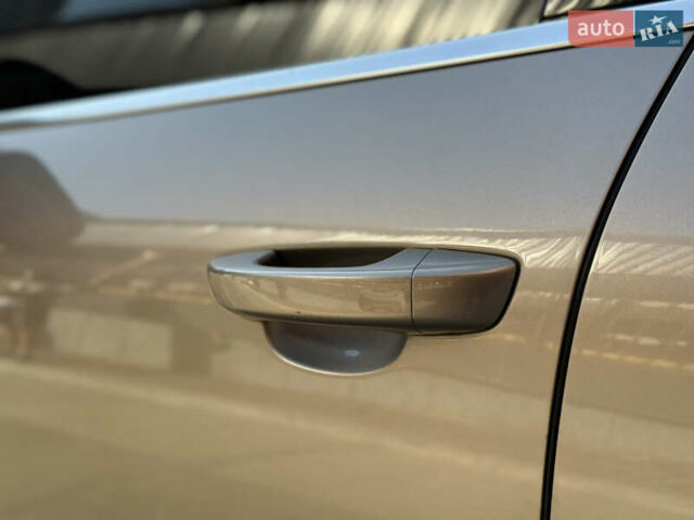 Бежевый Фольксваген Туарег, объемом двигателя 2.97 л и пробегом 183 тыс. км за 26500 $, фото 12 на Automoto.ua