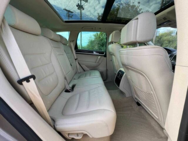 Бежевый Фольксваген Туарег, объемом двигателя 3.6 л и пробегом 71 тыс. км за 13600 $, фото 10 на Automoto.ua