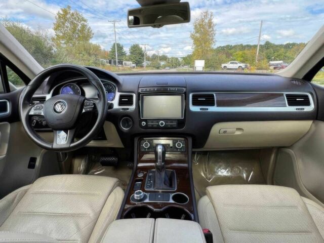 Бежевый Фольксваген Туарег, объемом двигателя 3.6 л и пробегом 76 тыс. км за 7300 $, фото 12 на Automoto.ua