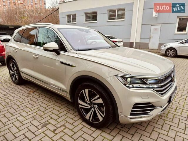 Бежевий Фольксваген Туарег, об'ємом двигуна 3 л та пробігом 72 тис. км за 47900 $, фото 6 на Automoto.ua