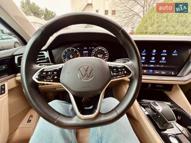 Бежевий Фольксваген Туарег, об'ємом двигуна 3 л та пробігом 72 тис. км за 47900 $, фото 13 на Automoto.ua
