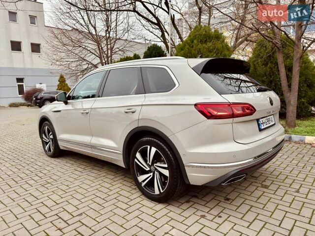 Бежевий Фольксваген Туарег, об'ємом двигуна 3 л та пробігом 72 тис. км за 47900 $, фото 7 на Automoto.ua